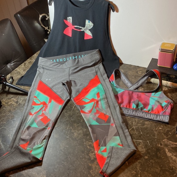 NWOT Under Armour 3 piece workout set- size large compression 7/8 length spandex - Picture 7 of 16